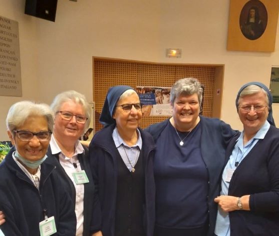 Sr Françoise with Sisters of Rosalie Rendu Province